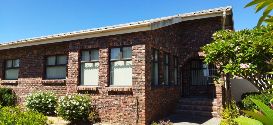 3 Bedroom Property for Sale in Hopefield Western Cape
